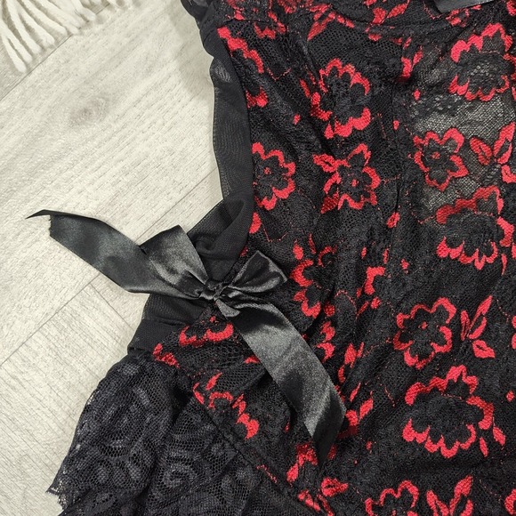 Nwts! Rene Rofe Women's Large Metalic Red & Black Lace Floral Lingerie With Bows - Picture 4 of 16